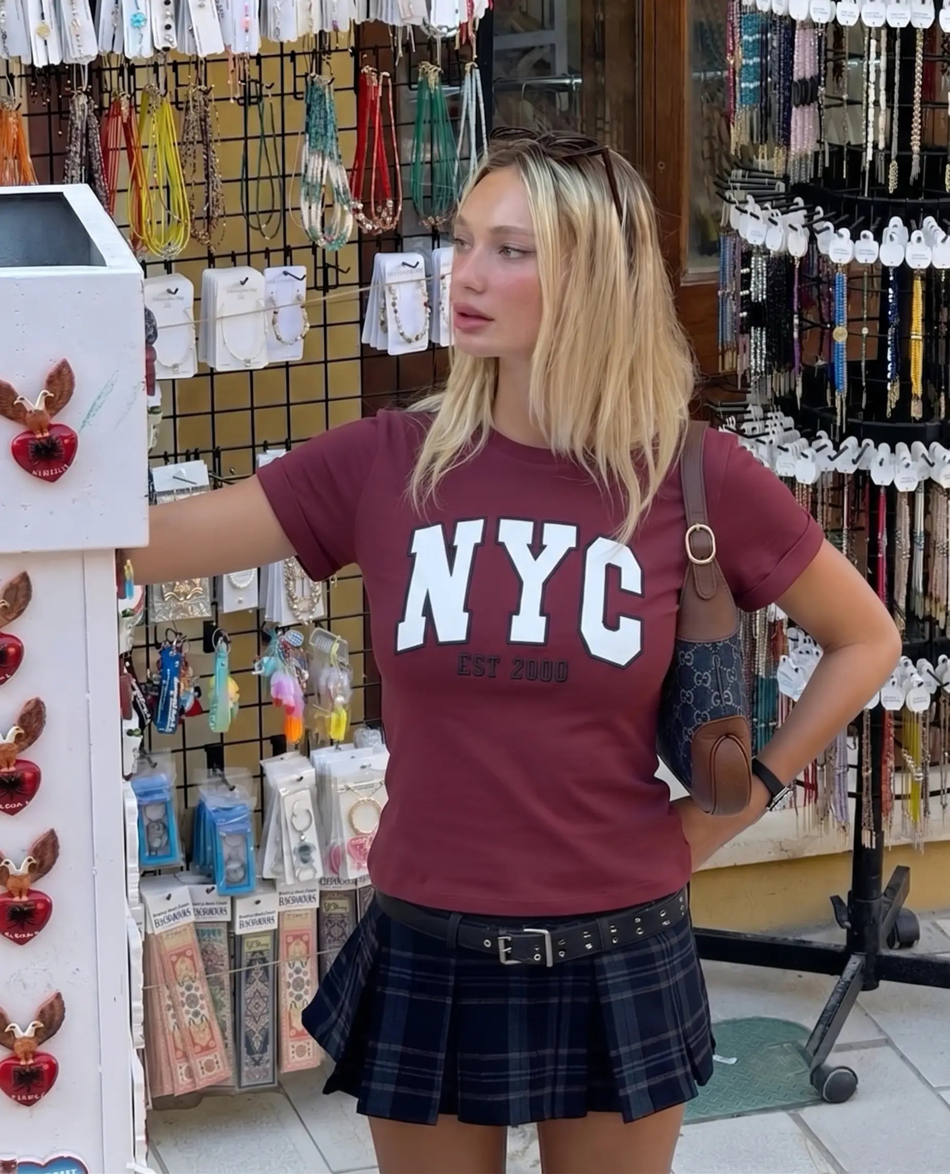 % 100 Kalın Pamuklu Oversize/Geniş Pach Nakışlı Örme T-Shirt