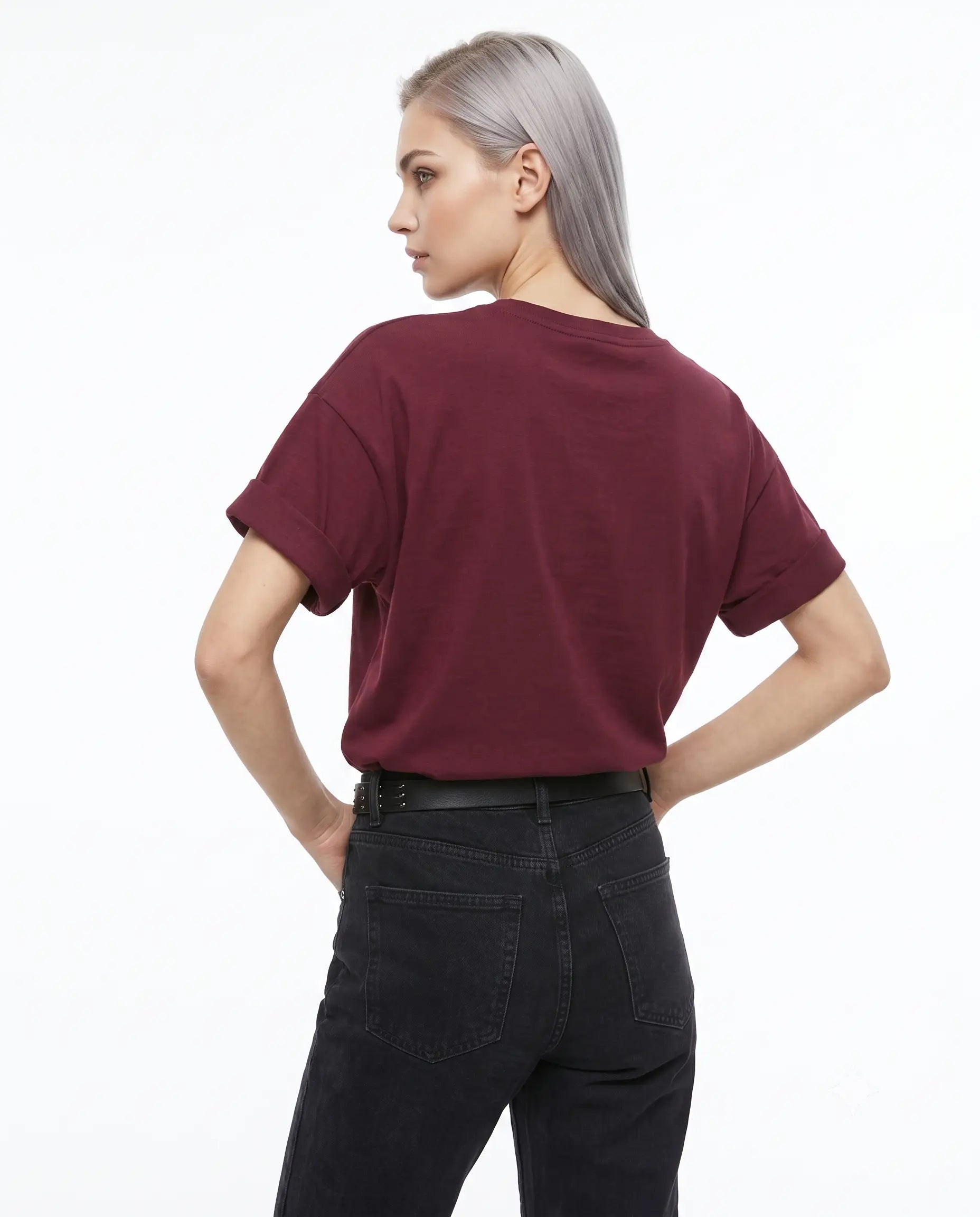 % 100 Kalın Pamuklu Oversize/Geniş Pach Nakışlı Örme T-Shirt