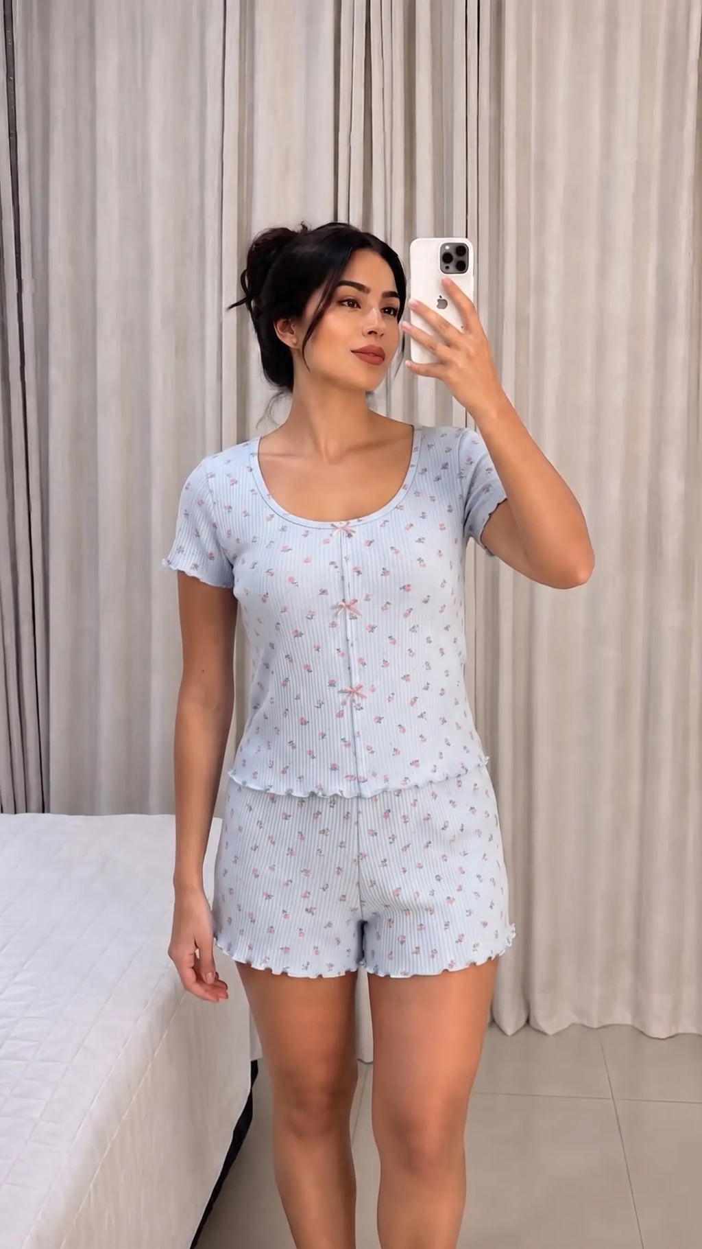 Çiçekli % 100 Pamuklu Pijama Takımı