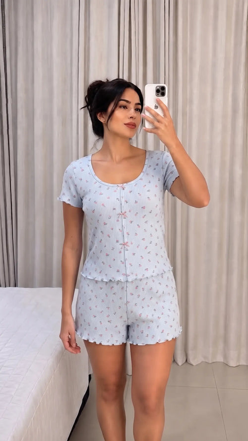 Çiçekli % 100 Pamuklu Pijama Takımı