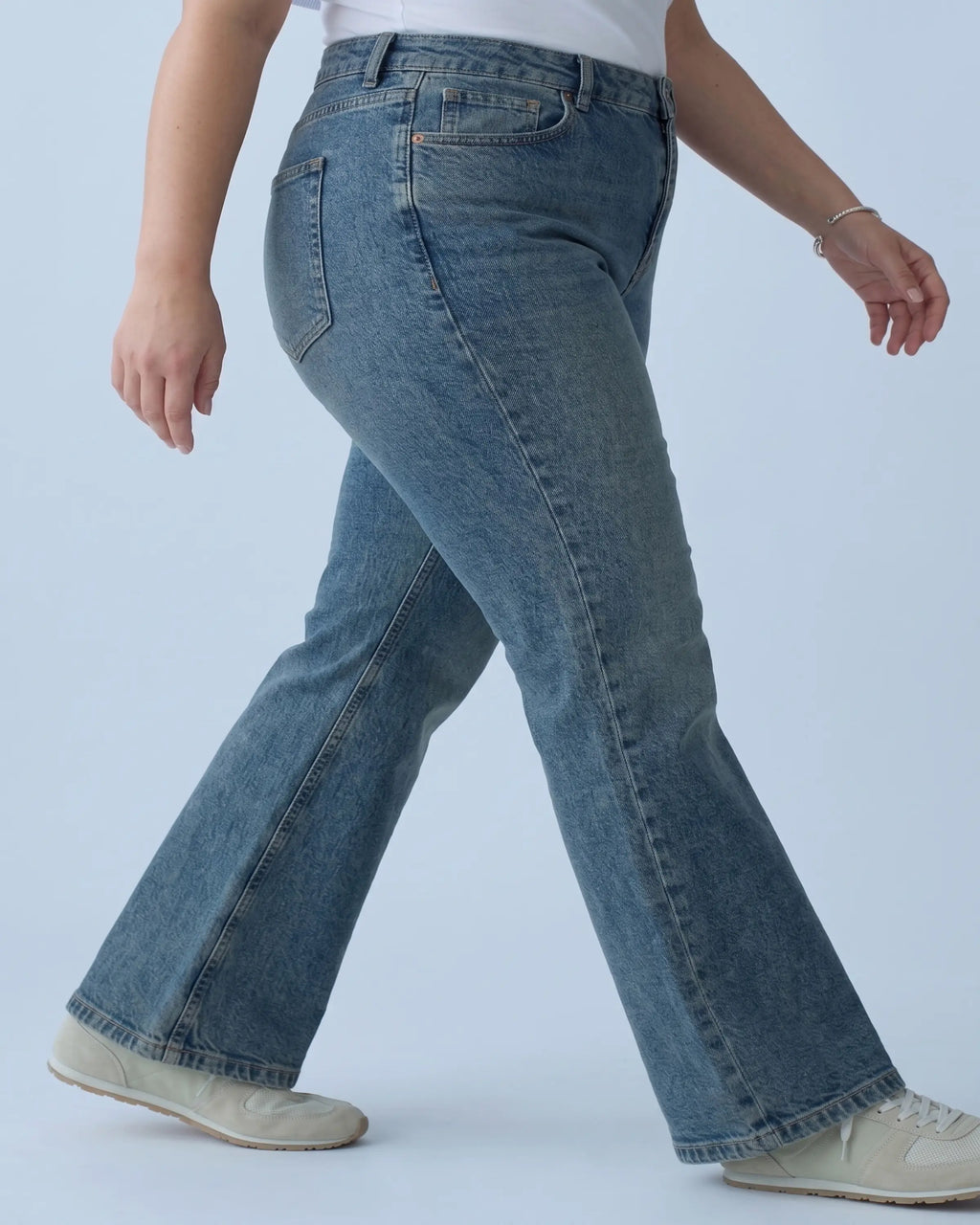 Koyu Mavi Yüksek Bel Comfort/Esnek İspanyol Paça Büyük Beden Jeans